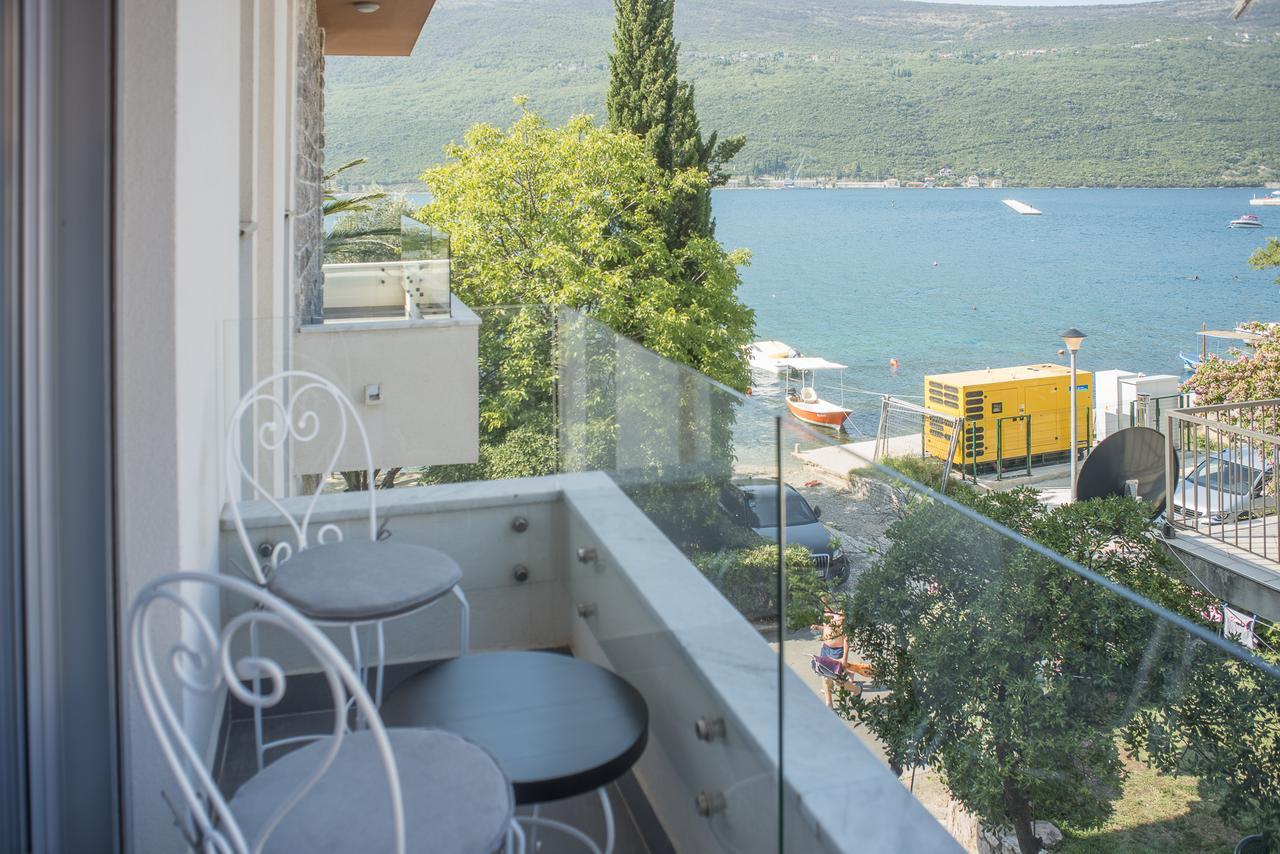Ðenovići Riva Residence מראה חיצוני תמונה