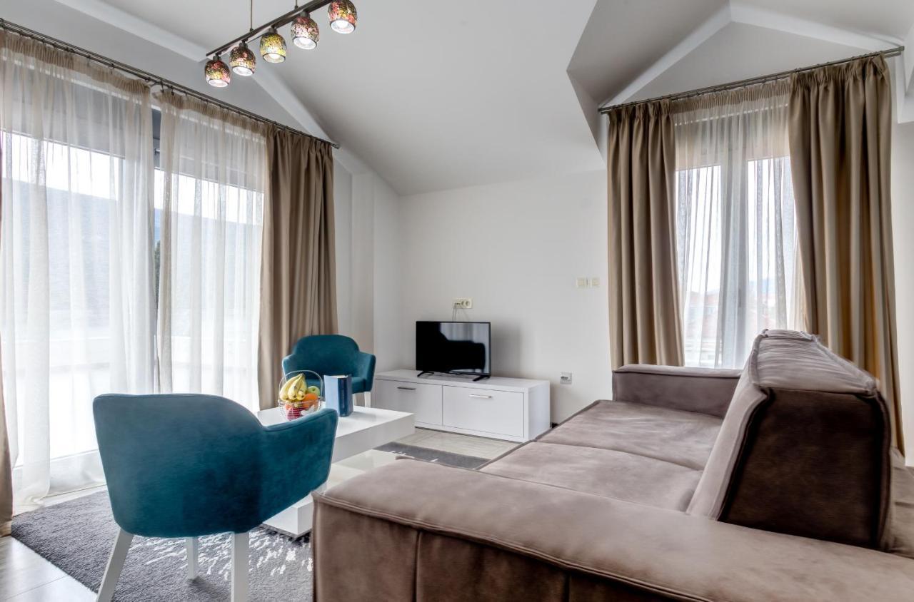 Ðenovići Riva Residence מראה חיצוני תמונה