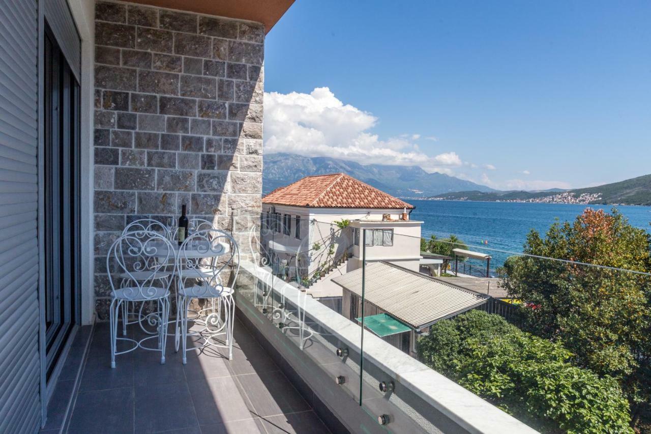 Ðenovići Riva Residence מראה חיצוני תמונה